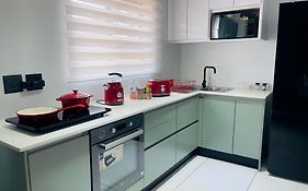 Ang Comsat Guesthouse